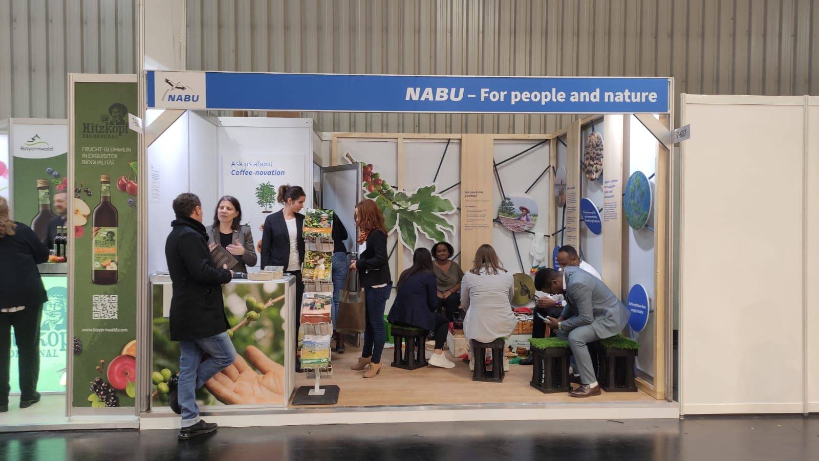Viel Austausch am NABU-Messestand auf der Biofach 2023